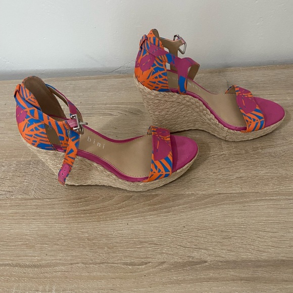 Gianni Bini wedges - Picture 3 of 3
